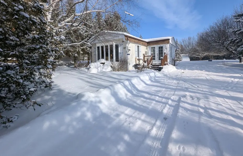 3897 Christine ST, North Glengarry, ON K0C 1A0