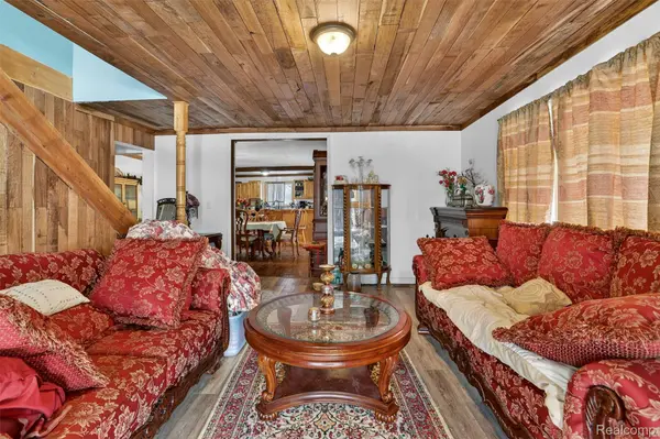 1130 S Gray RD, Ogemaw Township, MI 48661