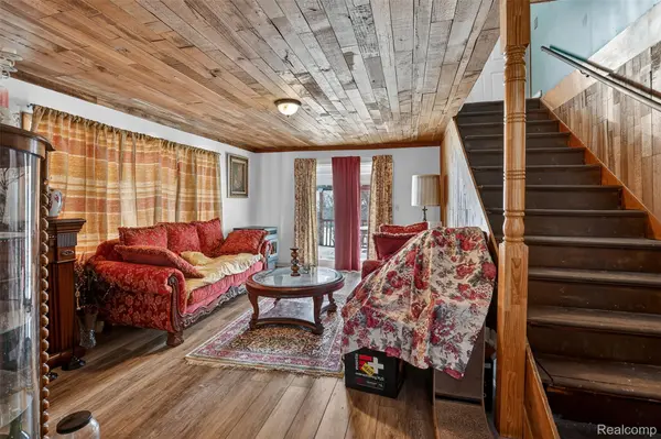 1130 S Gray RD, Ogemaw Township, MI 48661