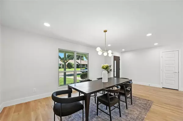 Dallas, TX 75248,7620 La Risa Drive