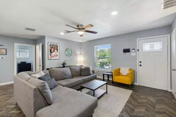 Farmers Branch, TX 75234,2630 Springvale Drive