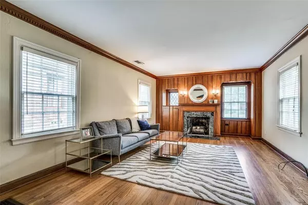 Dallas, TX 75206,5910 McCommas Boulevard