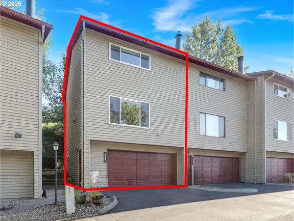 Wood Village, OR 97060,24046 NE TREEHILL DR