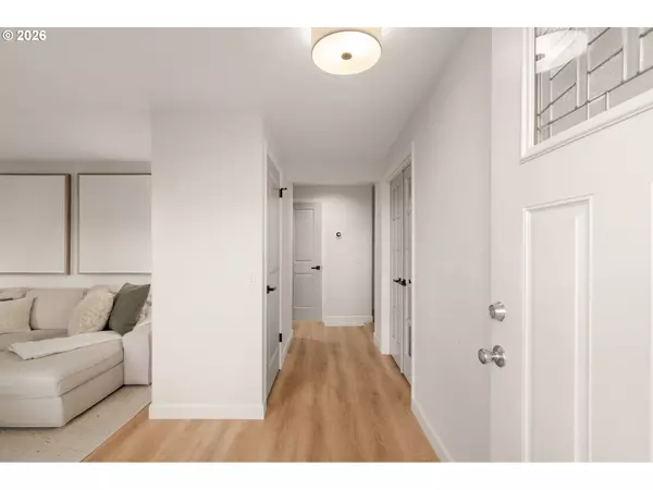 Portland, OR 97229,12415 NW HASKELL CT #11