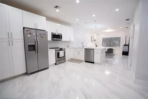 Deerfield Beach, FL 33442,4723 SW 12th Pl