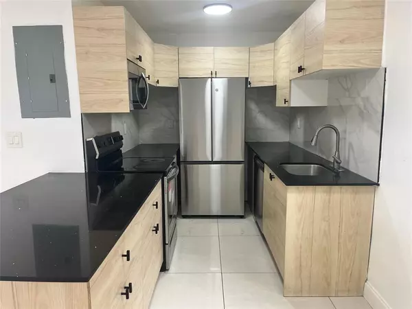 Miami, FL 33125,1604 NW 24th Ct