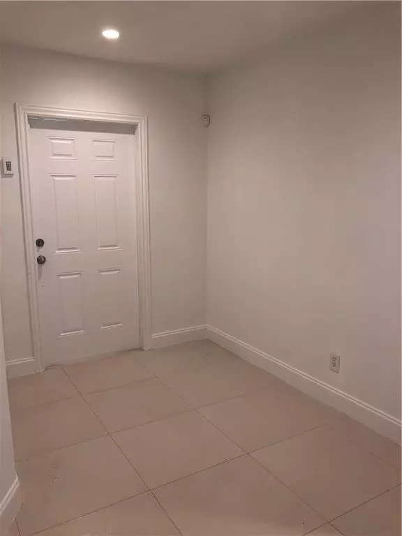 Pompano Beach, FL 33064,5273 NE 17th Ave