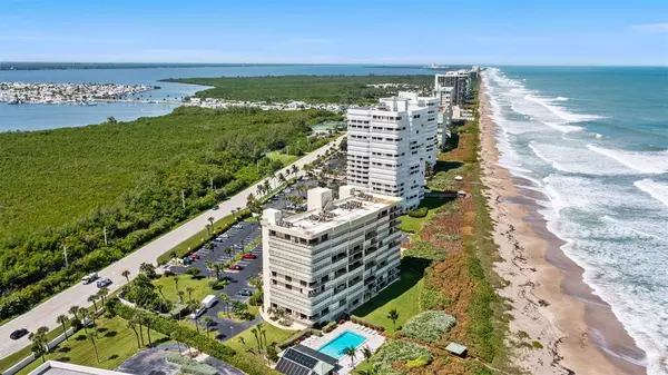 Jensen Beach, FL 34957,10000 S Ocean Dr #404