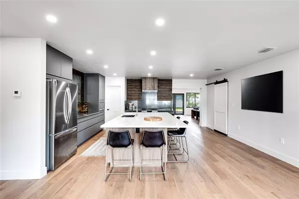 Pompano Beach, FL 33060,424 NE 2nd St