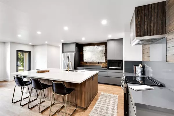 Pompano Beach, FL 33060,424 NE 2nd St