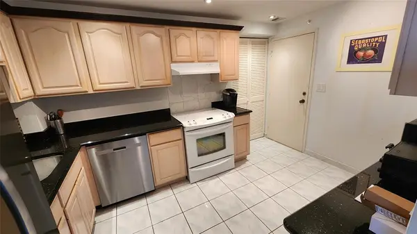 Pompano Beach, FL 33062,405 N Ocean Blvd #1507