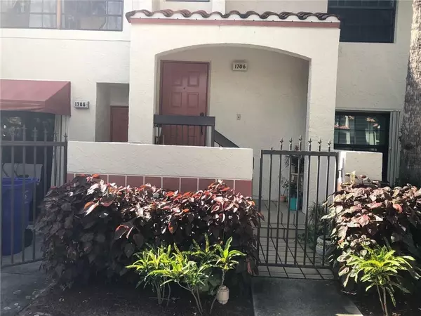 Deerfield Beach, FL 33442,1706 Congressional Way