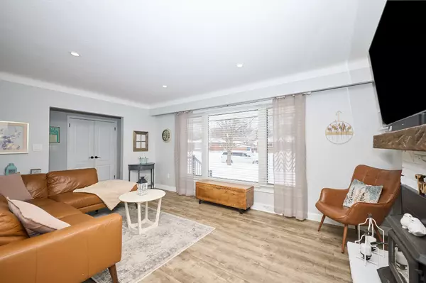 Niagara Falls, ON L2G 7A1,8845 Banting AVE