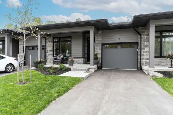 Huntsville, ON P1H 0G4,9 Jack ST