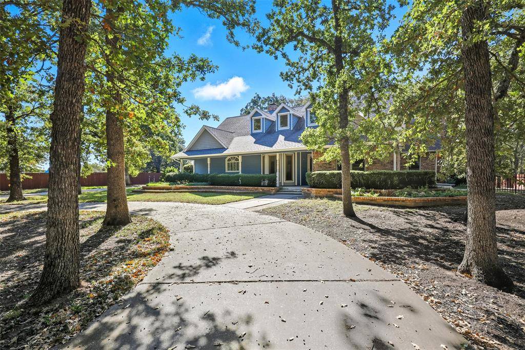 6140 Dick Price Road, Fort Worth, TX 76140