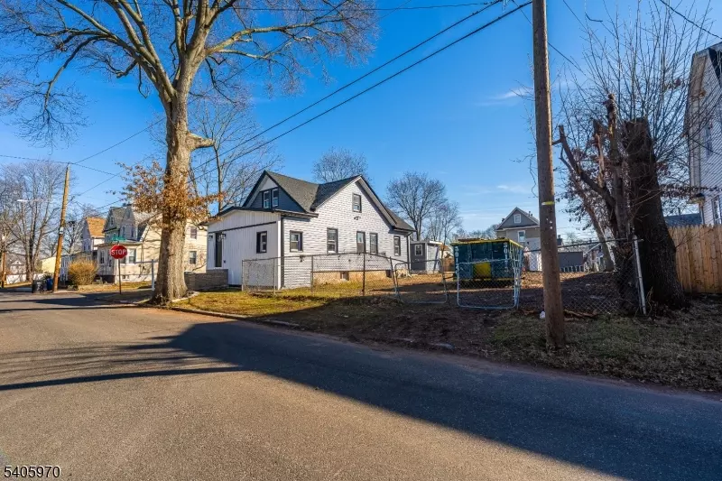 Plainfield City, NJ 07063,1601 Willever St