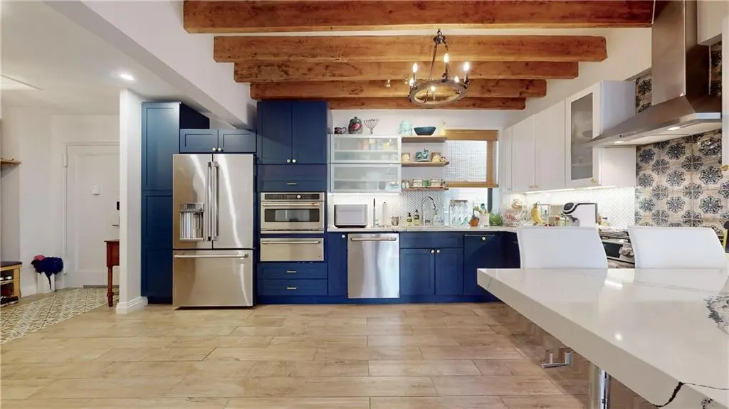 Brooklyn, NY 11235,150 West End AVE #6R