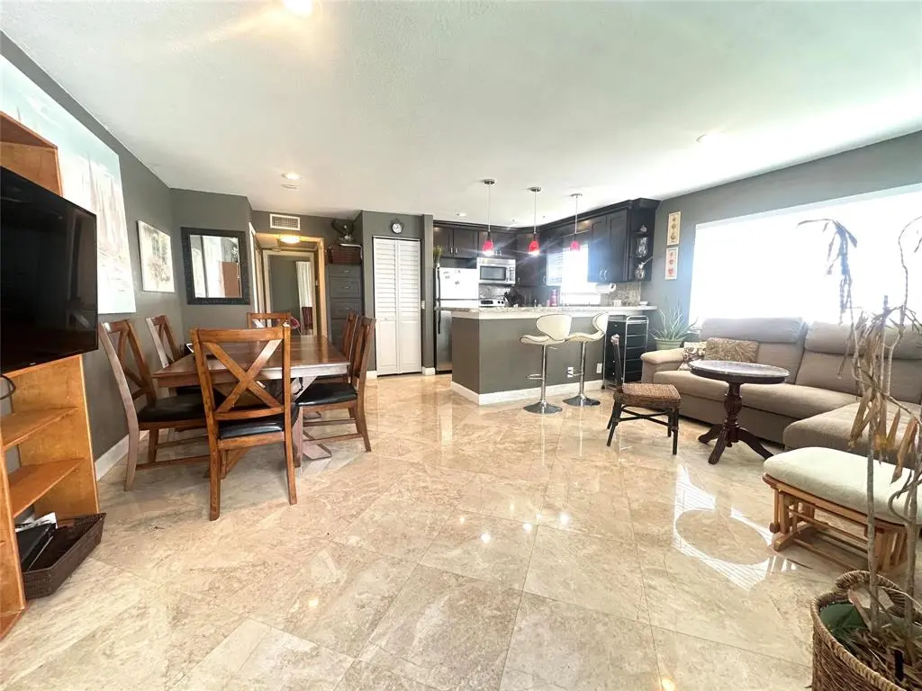 Deerfield Beach, FL 33442,525 Tilford X #525