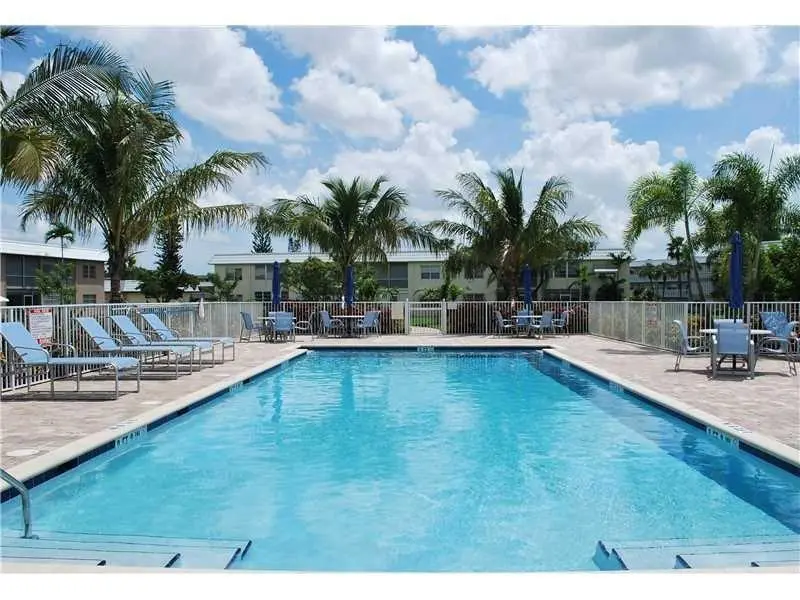 Boca Raton, FL 33428,9788 Marina Blvd #313