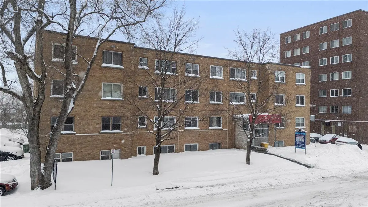 Carlington - Central Park, ON K1Z 8H4,1455 Morisset AVE #09