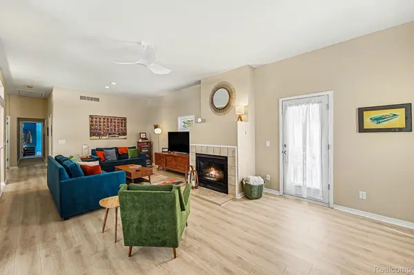 Canton, MI 48187,41415 Copper Creek DR