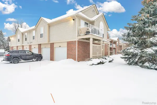 Walled Lake, MI 48390,8208 Chesapeake CIR