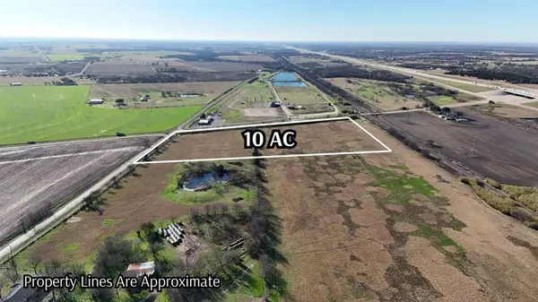 0000 Wiggins Road, West, TX 76691