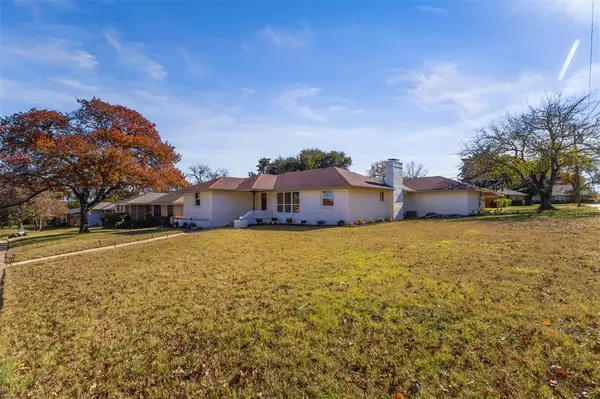 Dallas, TX 75232,924 Whitestone Lane