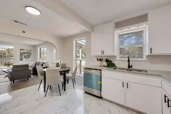 Dallas, TX 75228,1802 Gus Thomasson Road