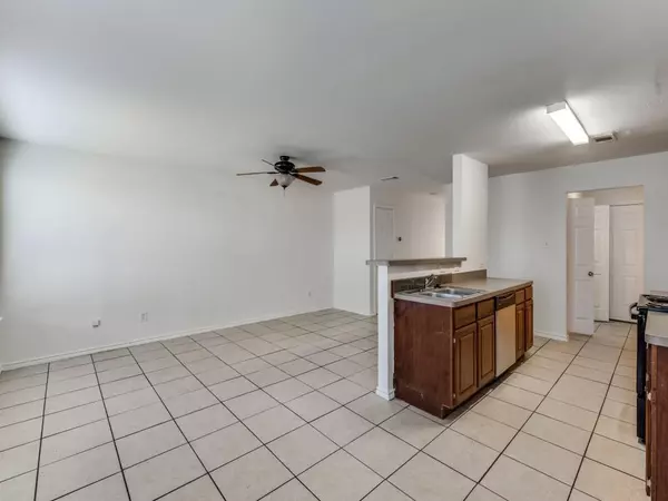 Fort Worth, TX 76119,4516 Alamosa Street