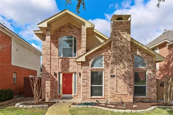 2221 Meadowstone Drive, Carrollton, TX 75006