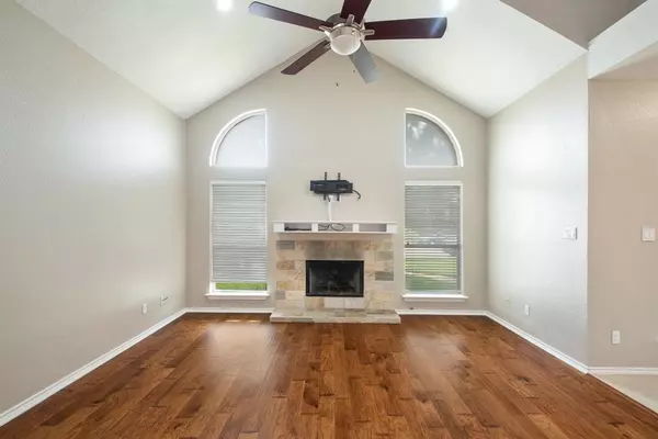 Carrollton, TX 75006,2221 Meadowstone Drive