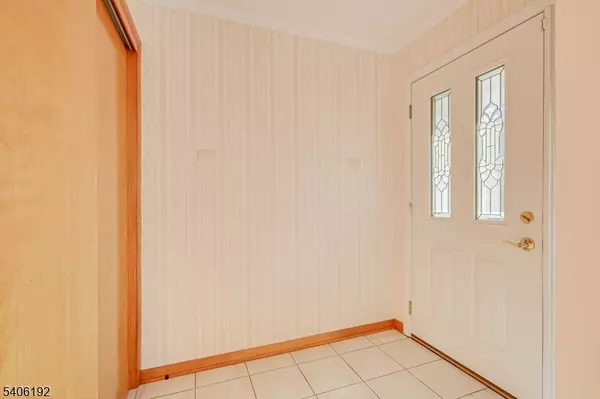 Franklin Twp., NJ 08873,18 Cortelyous Ln