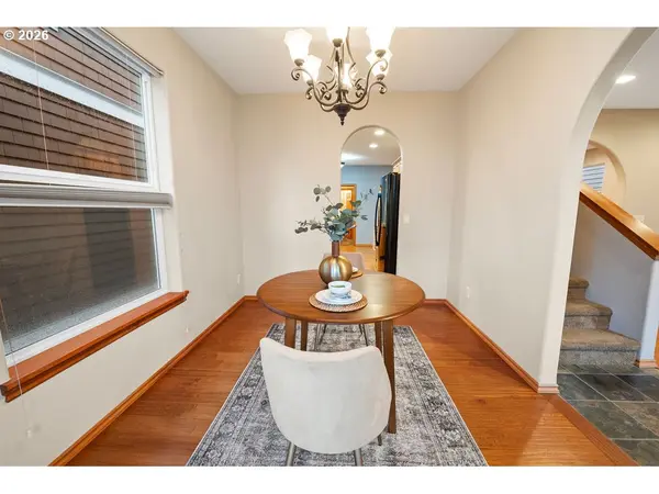 Astoria, OR 97103,260 ROUND HOUSE RD