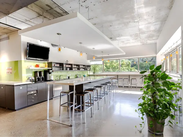 4211 Yonge ST #618, Toronto C12, ON M2P 2A9