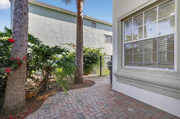 Wellington, FL 33414,9115 Dupont Pl