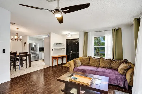 Davie, FL 33325,1073 SW 119th Ave