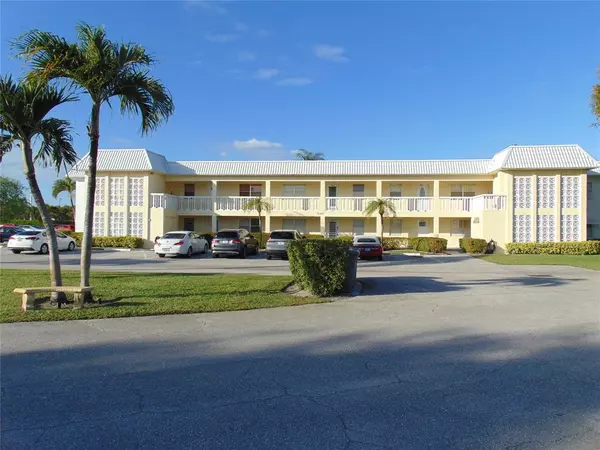 Boca Raton, FL 33428,9788 Marina Blvd #313