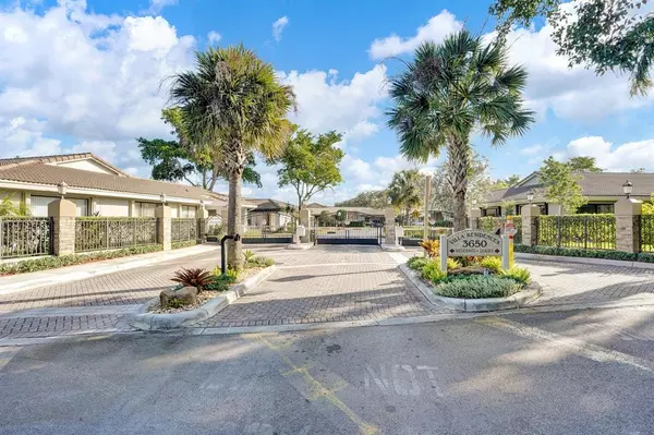 Hollywood, FL 33021,3650 N 36th Ave #51