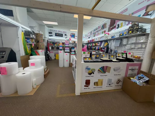 Markham, ON L3T 4X1,2900 Steeles Ave E , Flea Market AVE E #Boot#:S15