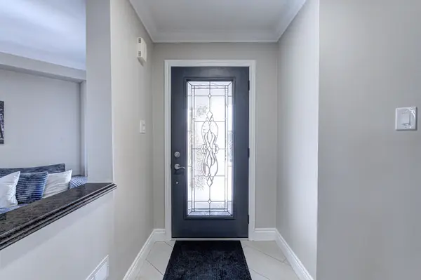 Halton Hills, ON L7G 5T2,88 Eaton ST