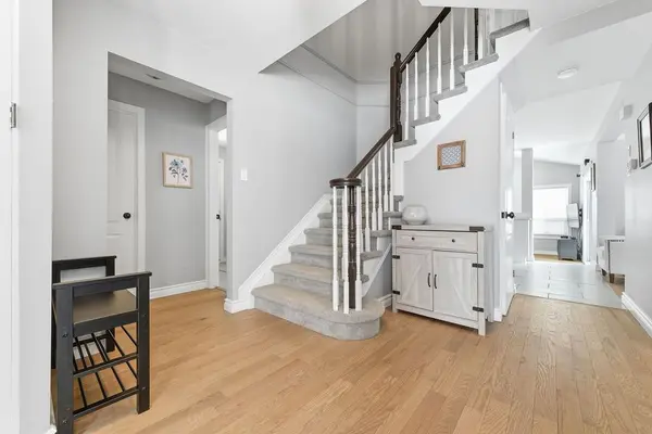 Orleans - Convent Glen And Area, ON K1W 1C6,6145 Lariviere CRES