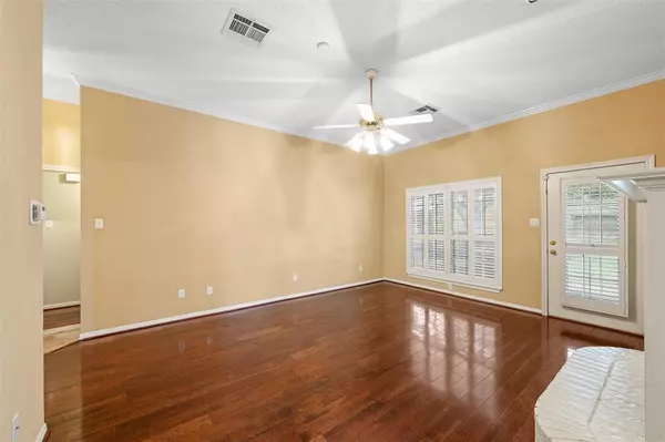 Waco, TX 76712,2008 Real Drive