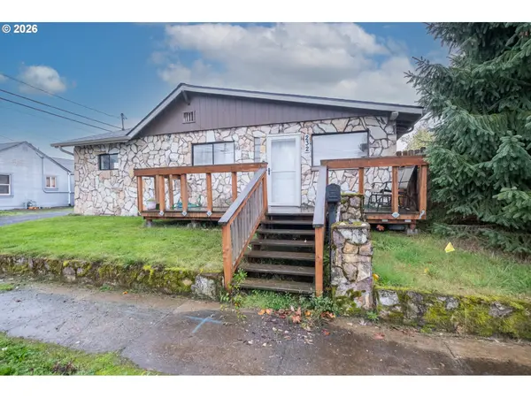 232 E CAROLINA ST, Lebanon, OR 97355