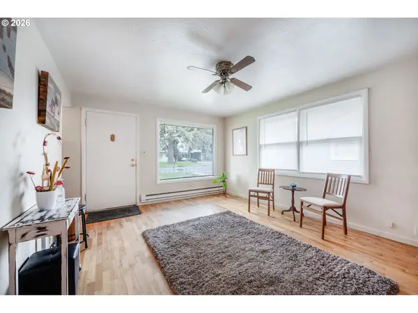 Springfield, OR 97477,2495 G ST