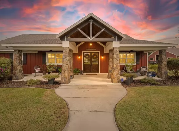 41526 SADDLE RIDGE LANE, Other City - In The State Of Florida, FL 32195