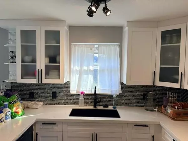 Fort Lauderdale, FL 33311,2518 NW 15