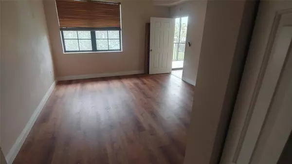 Pompano Beach, FL 33063,6735 Coral Lake Dr #6735