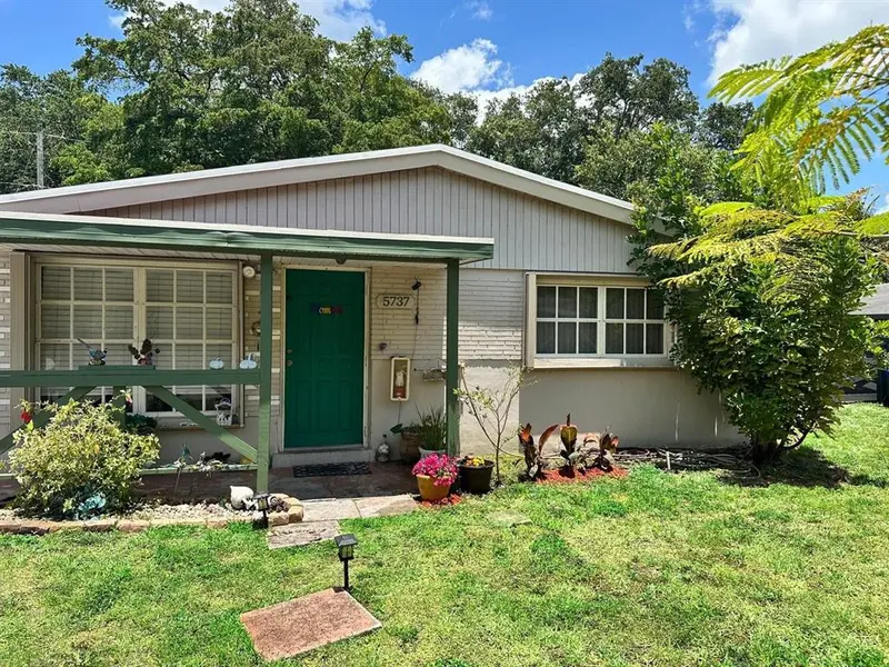 5737 Atlanta St, Hollywood, FL 33021