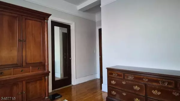 Newark City, NJ 07104,363-377 Mt Prospect Ave #1B